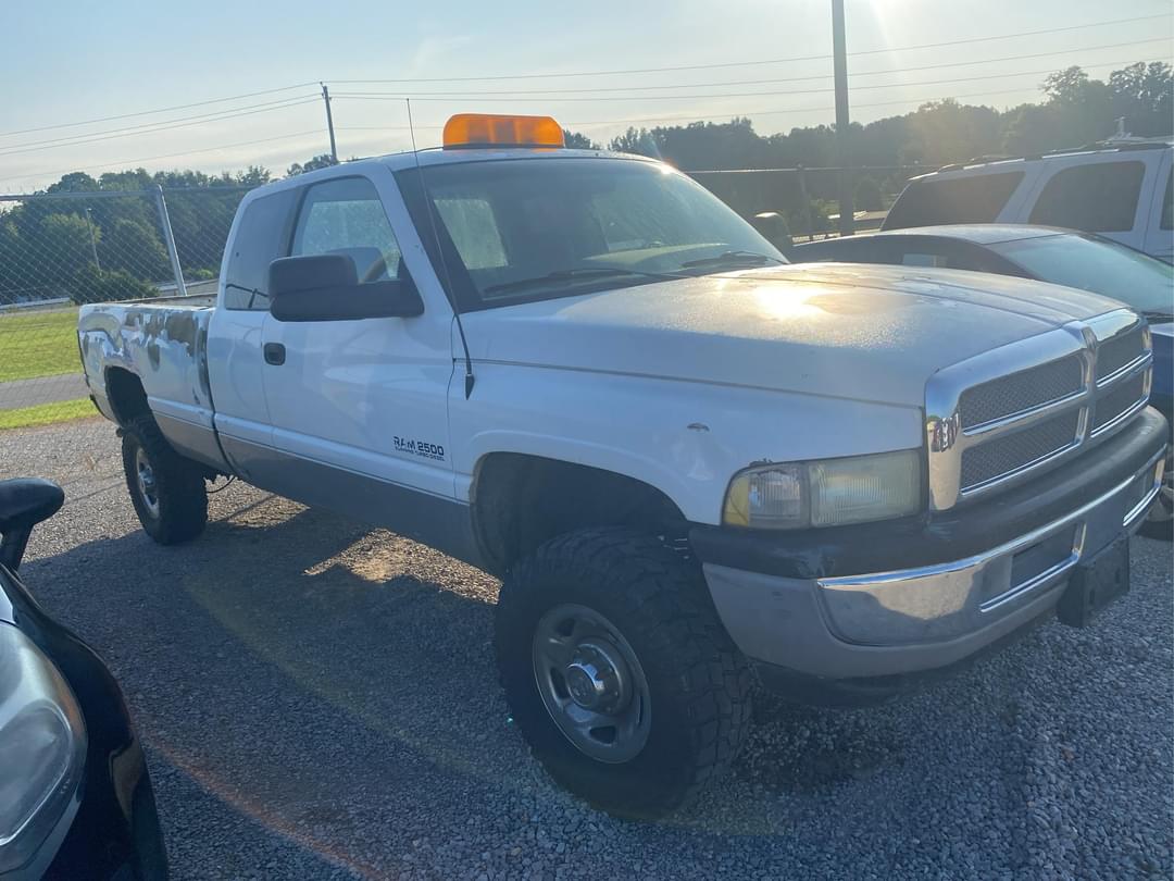 Image of Dodge Ram 2500 Primary image