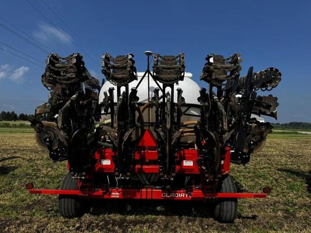 Image of Kuhn Krause Gladiator 1200 equipment image 2