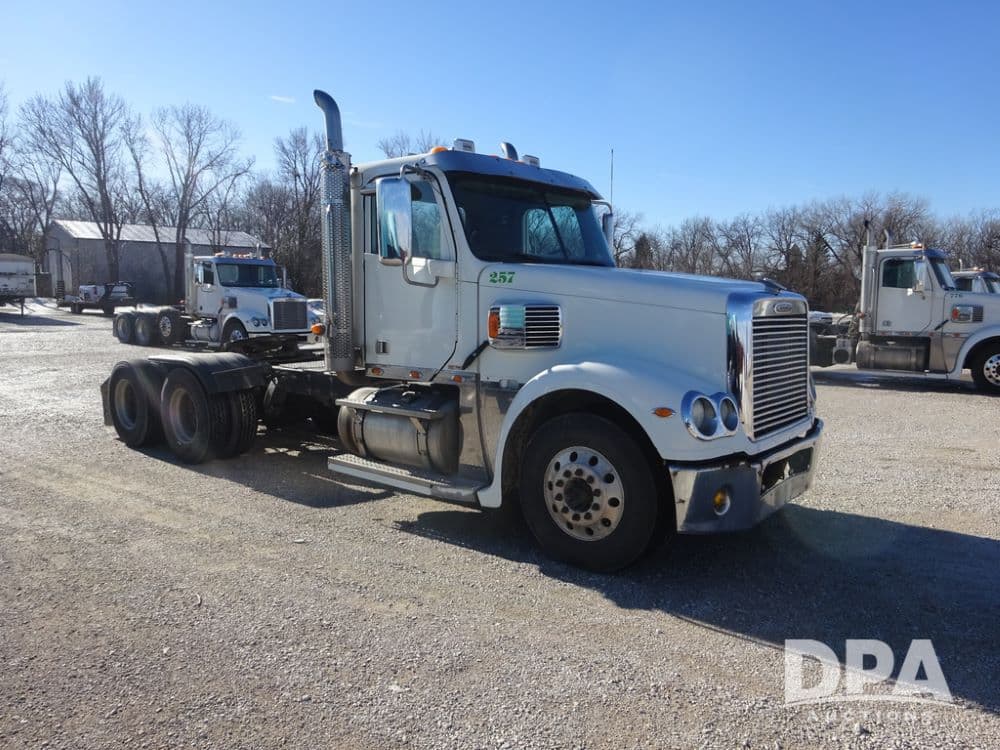 Image of Freightliner Coronado Primary image