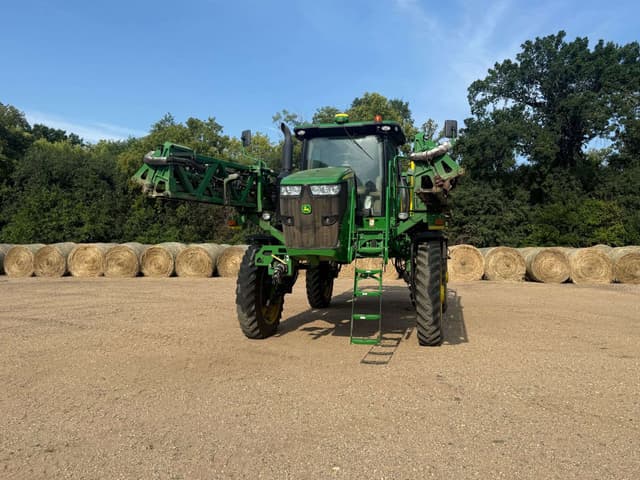 Image of John Deere R4038 equipment image 2