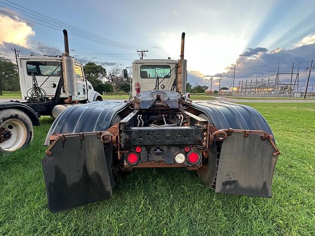 Image of Mack GU713 equipment image 4