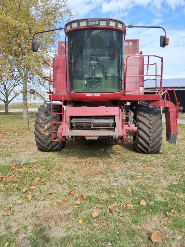 Image of Case IH 2388 equipment image 4