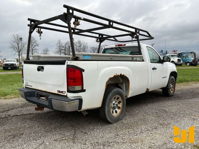 Image of GMC 1500 equipment image 4