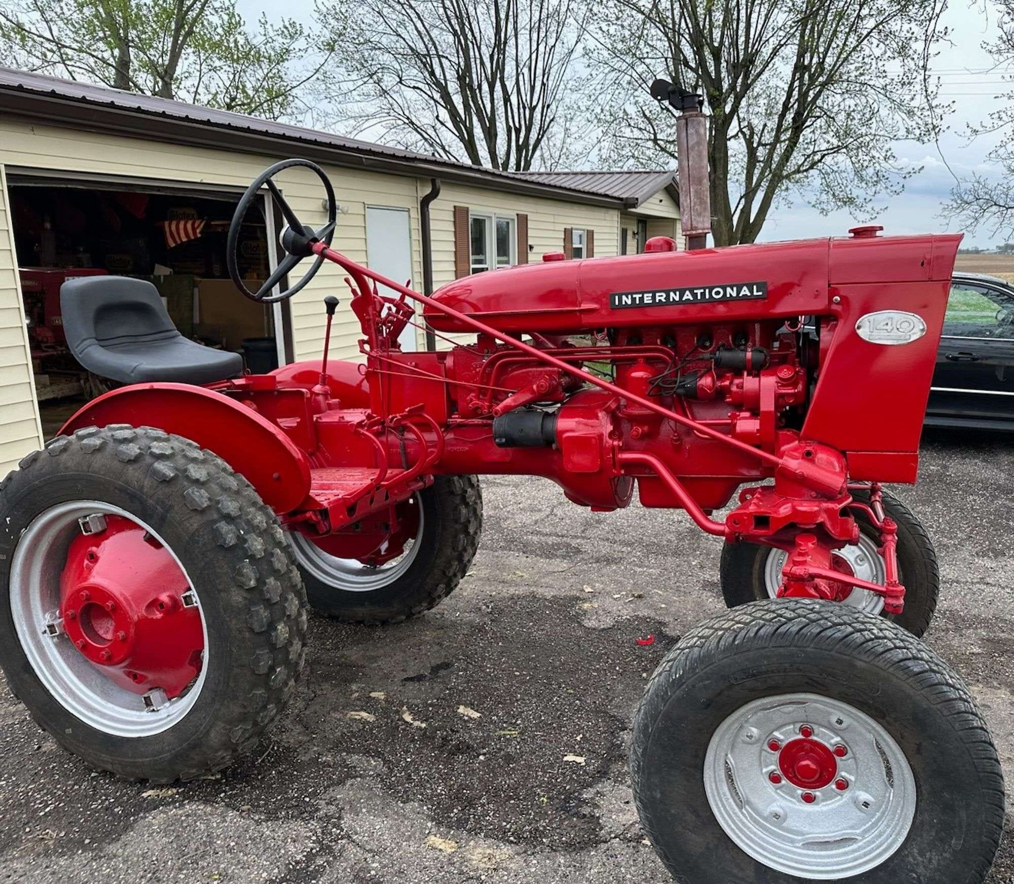 International Harvester 140 Equipment Image0