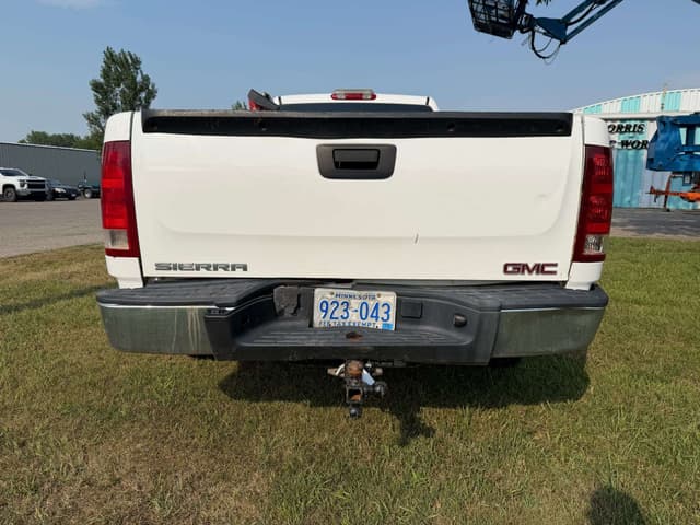 Image of GMC 1500 equipment image 4