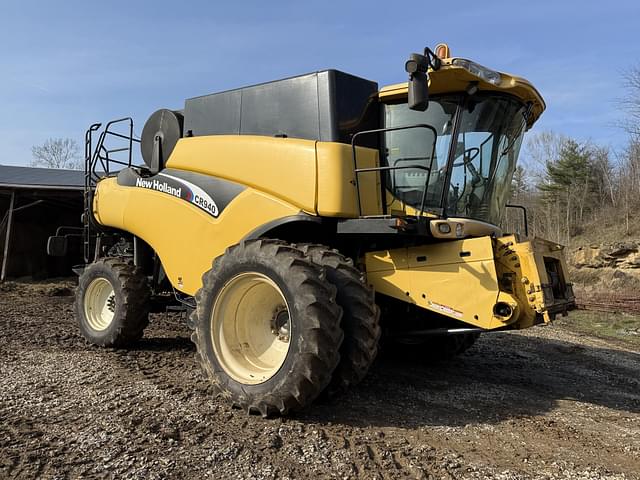 Image of New Holland CR940 equipment image 1