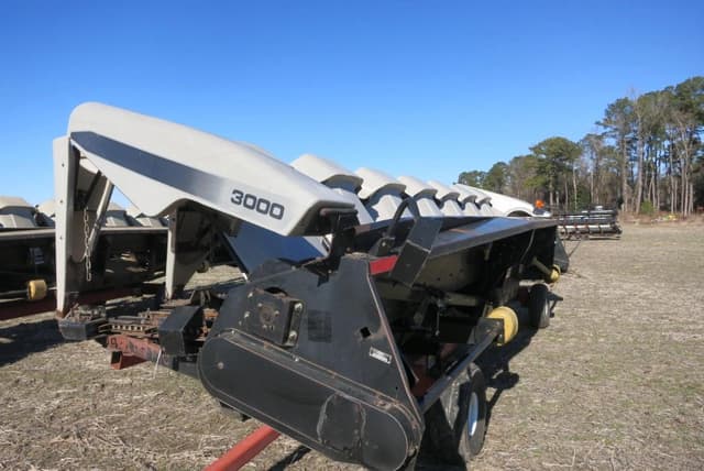 Image of AGCO 3000 equipment image 2