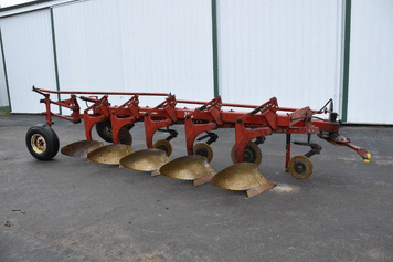 Main image International Harvester 720