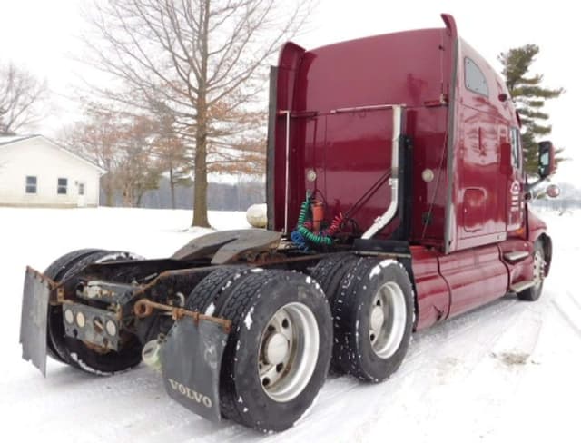 Image of Kenworth T2000 equipment image 4