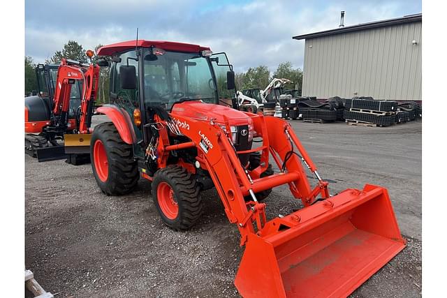 Image of Kubota L3560HSTC-LE equipment image 2