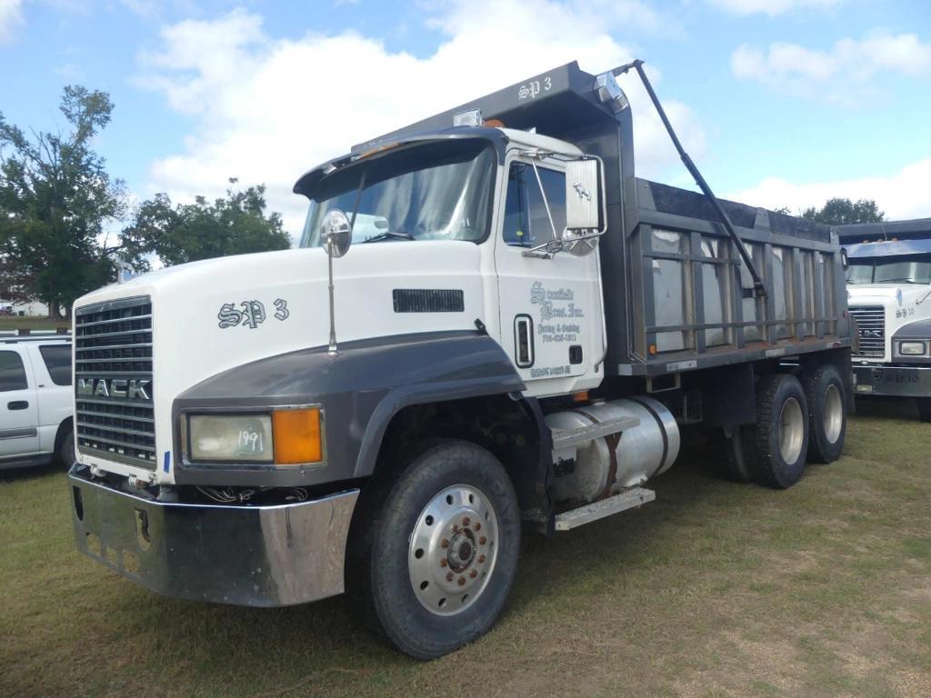 Image of Mack CH613 Primary image