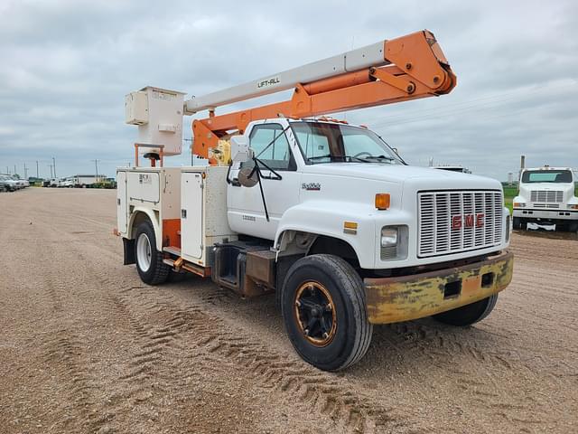 Image of GMC Topkick equipment image 1