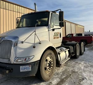 2004 International 8600 Image