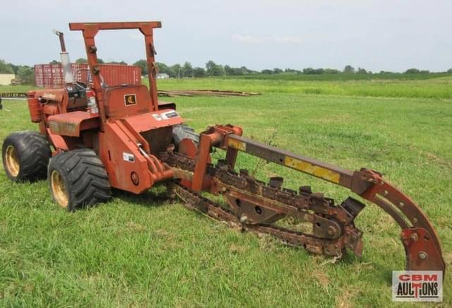 Image of Ditch Witch R40 equipment image 2
