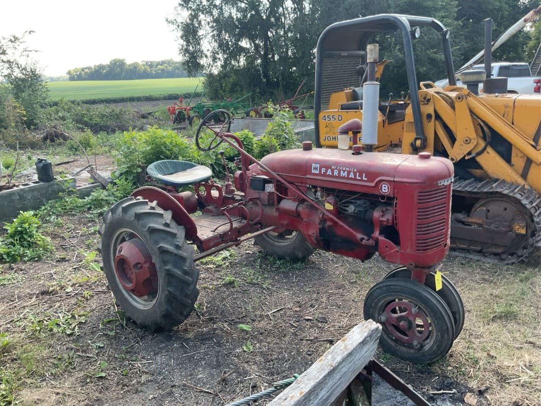 Image of Farmall B Primary image