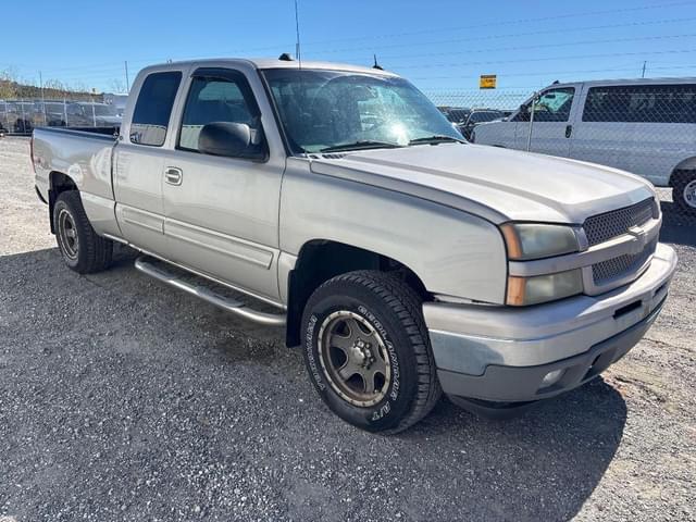 Image of Chevrolet 1500 equipment image 3