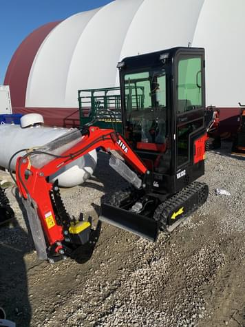 Main image Miva VA13C