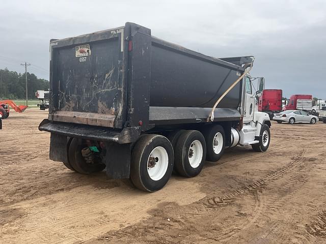 Image of Western Star 4700 equipment image 4