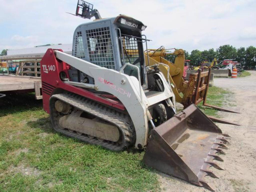 Main image Takeuchi TL140