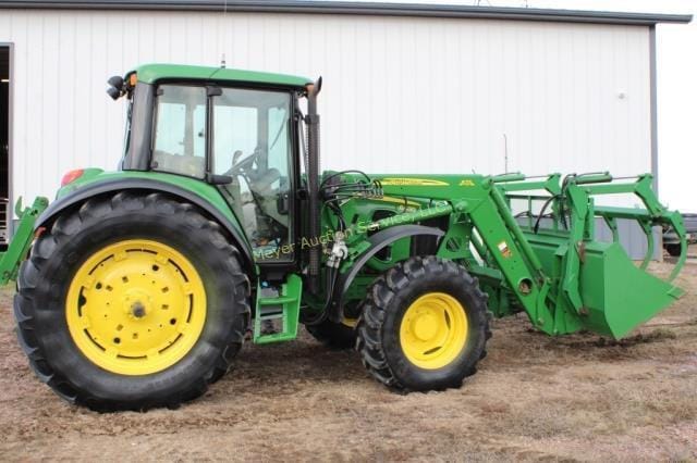 Main image John Deere 6430