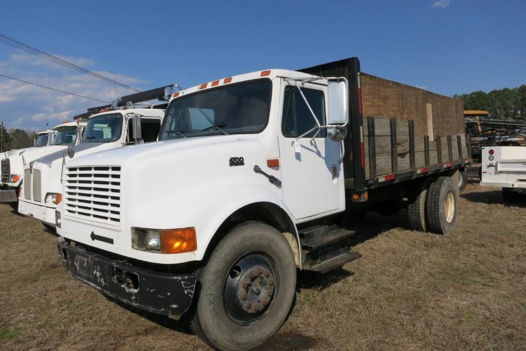 1993 International 4700 Equipment Image0