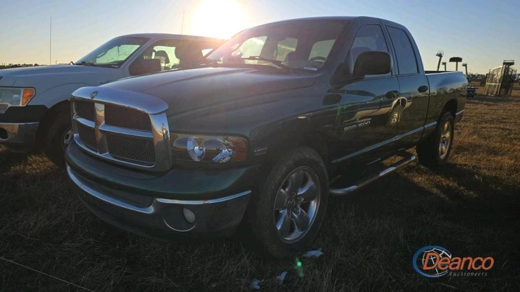 2003 Dodge Ram 1500 Equipment Image0