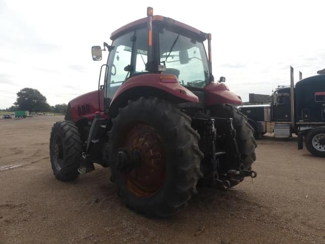 Image of Case IH Magnum 275 equipment image 4