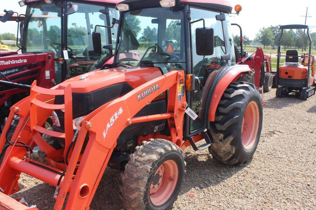 Main image Kubota L3240