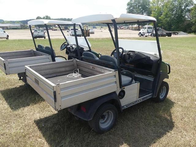 Image of Club Car Carryall 300 equipment image 2