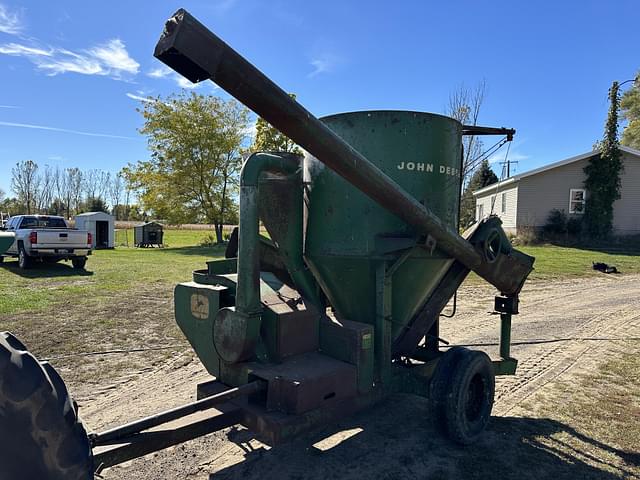 Image of John Deere 400 equipment image 4