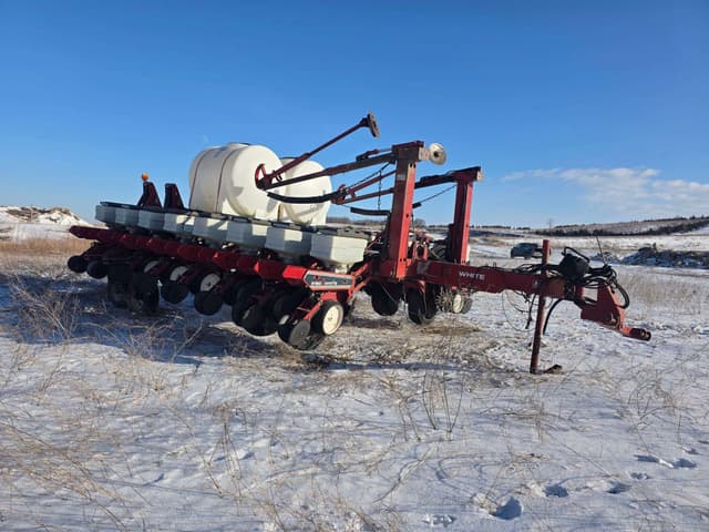 Image of White 6180 equipment image 4