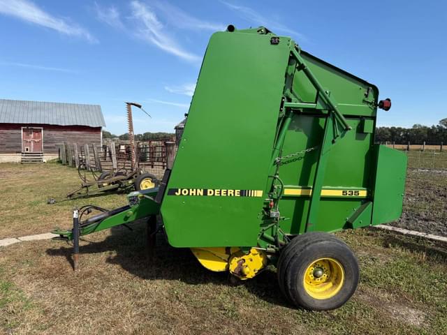 Image of John Deere 535 equipment image 4