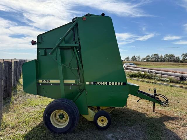 Image of John Deere 535 equipment image 3