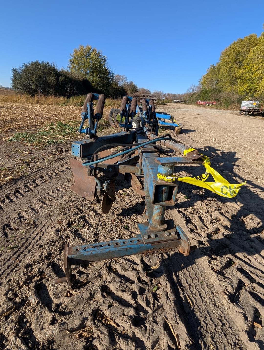 Image of Ford 151 Image 1