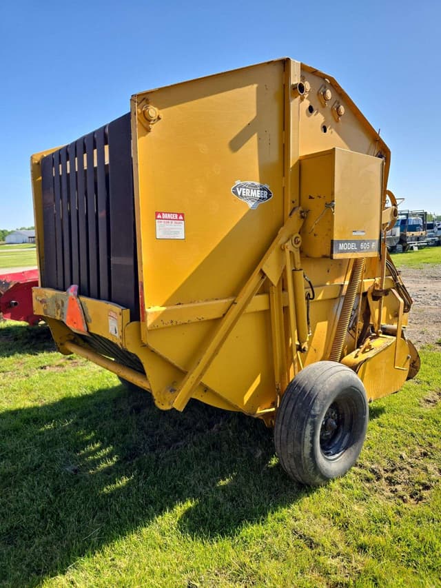Image of Vermeer 605F equipment image 4