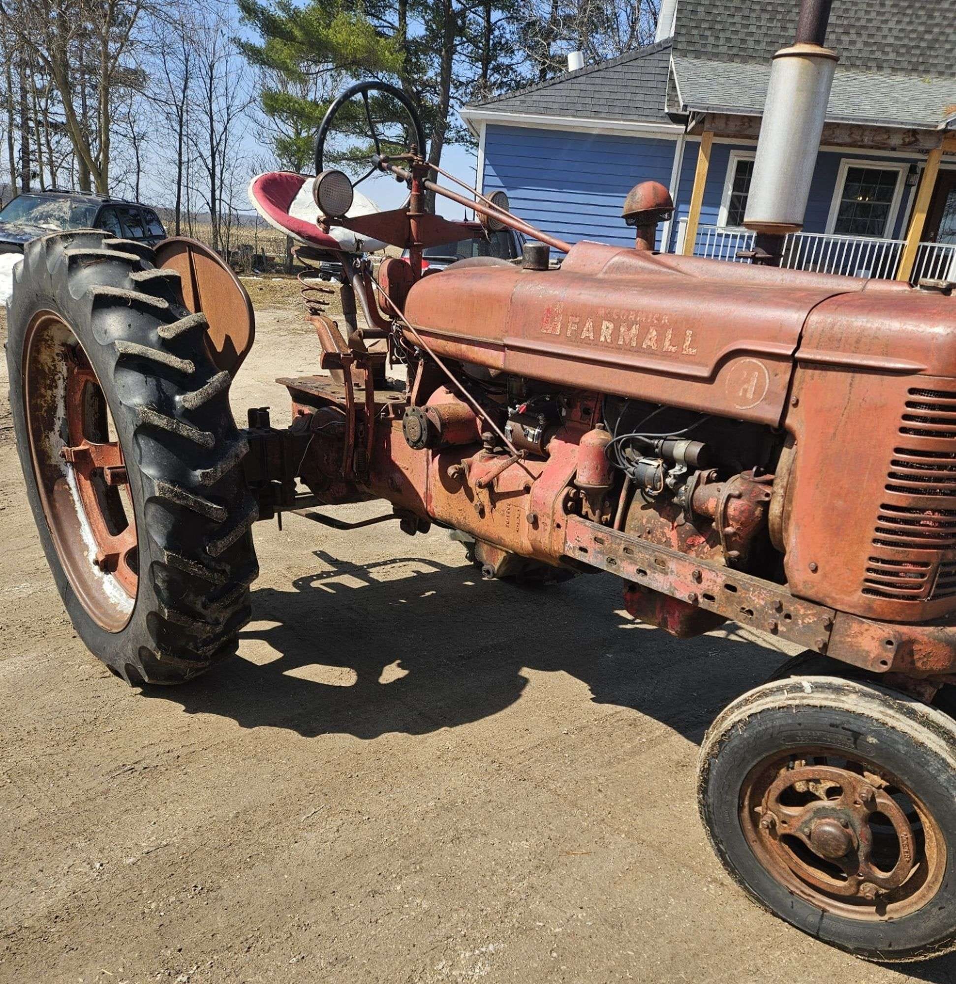 Farmall H Equipment Image0