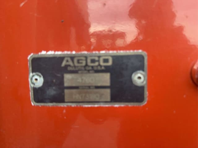 Image of Hesston 4760 equipment image 4