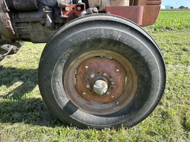 Image of Massey Ferguson 165 equipment image 2