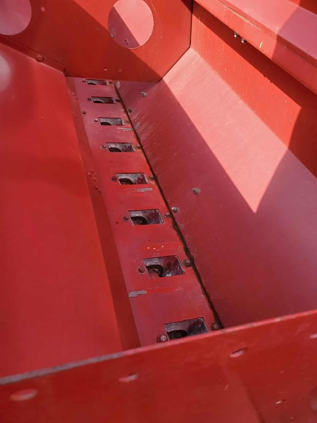 Image of Case IH 5300 equipment image 4