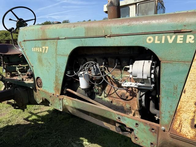Image of Oliver Super 77 equipment image 3