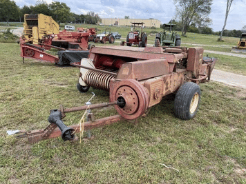 Main image International Harvester 445