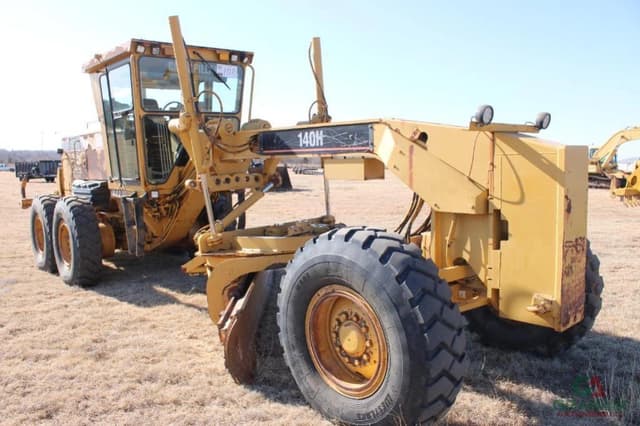 Image of Caterpillar 140H equipment image 1