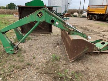 Main image John Deere 720