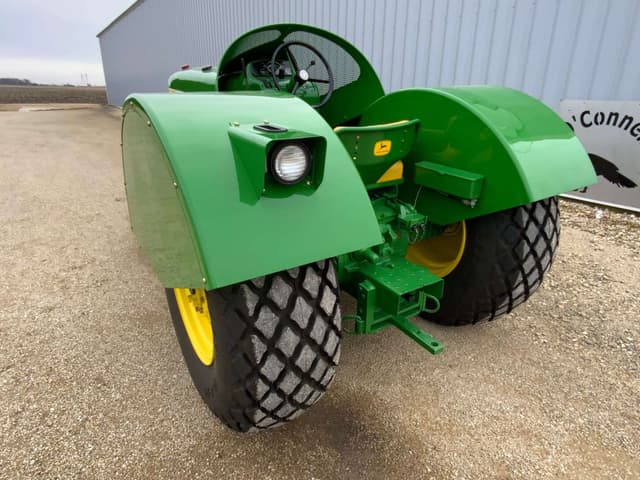 Image of John Deere 3010 equipment image 3