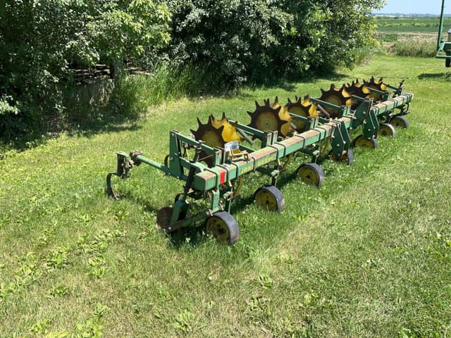 Image of John Deere RM equipment image 4