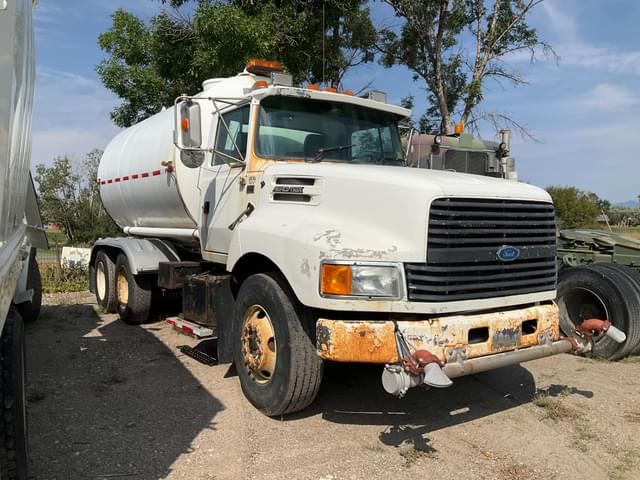 Image of Ford LTL9000 equipment image 2