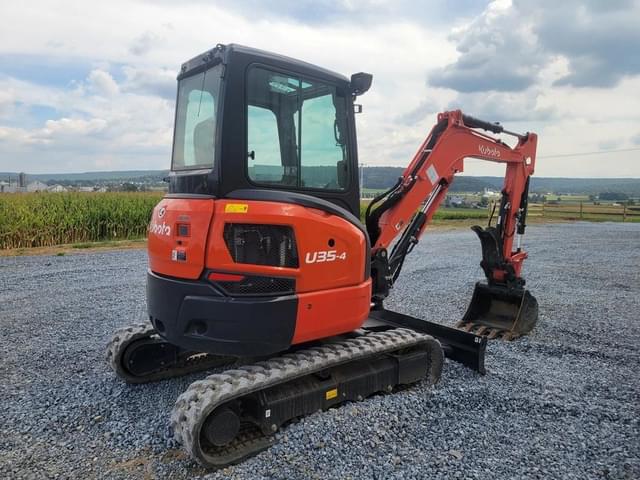 Image of Kubota U35-4 equipment image 3