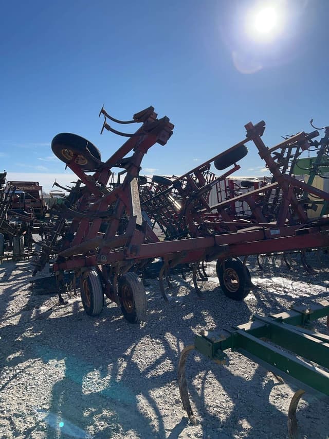 Image of International Harvester 4600 equipment image 2