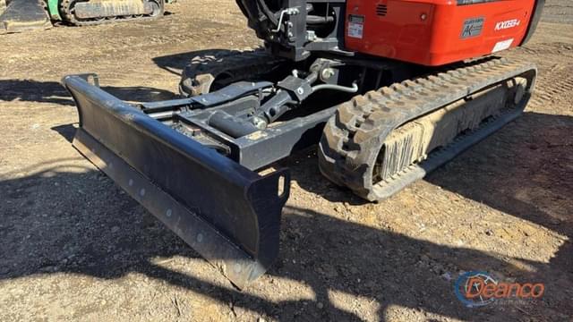 Image of Kubota KX033-4 equipment image 3