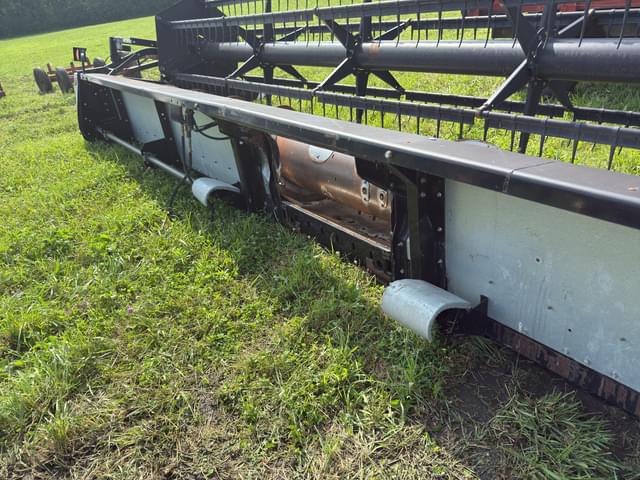 Image of AGCO 800 equipment image 3